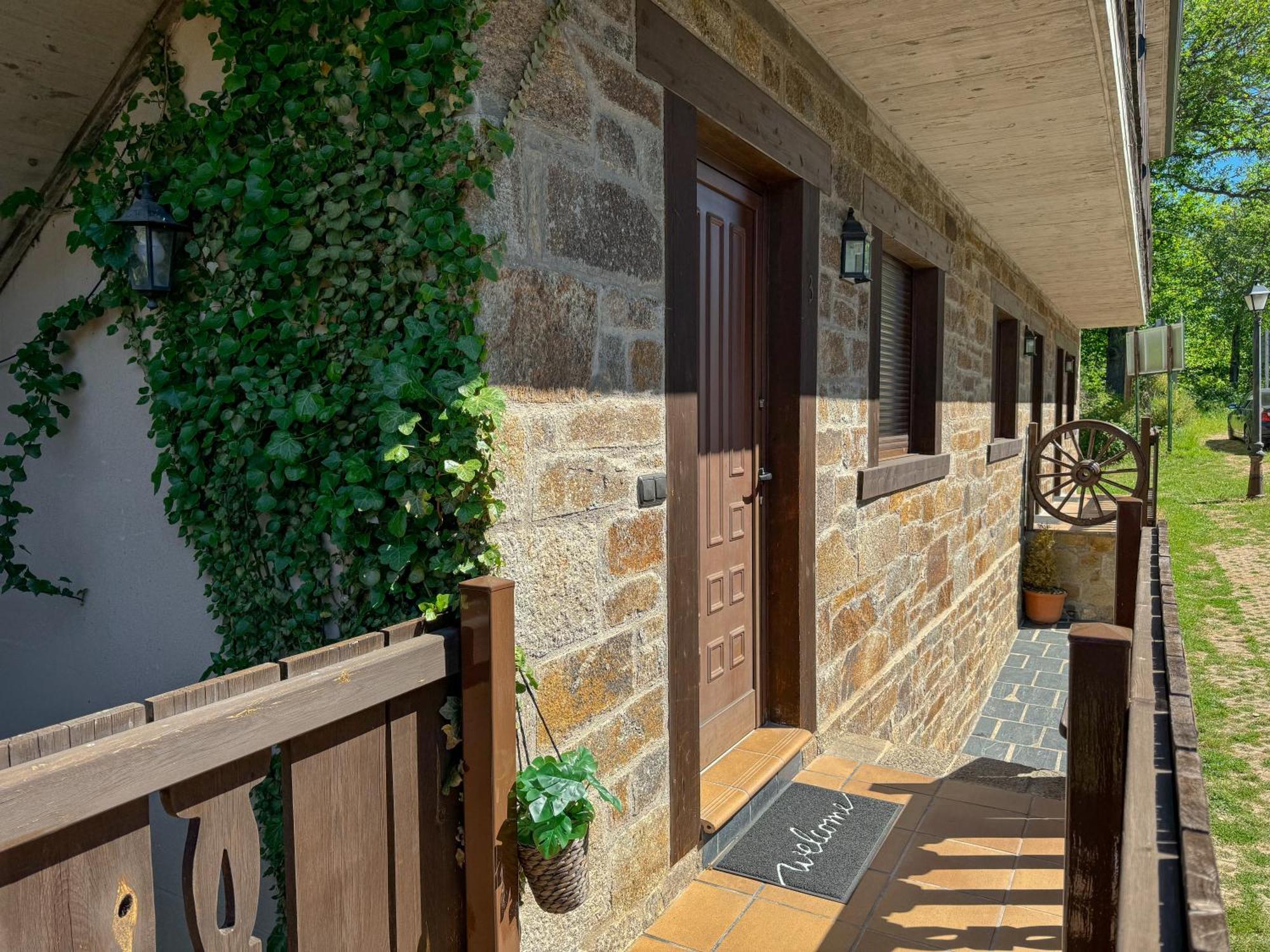 Apartamentos Sanabria Galende ภายนอก รูปภาพ